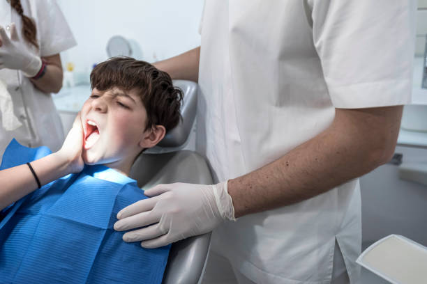 Best Urgent Tooth Repair  in Castle Point, MO